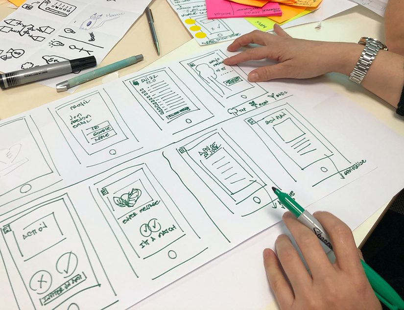 Designer sets up competency-based learning college courses